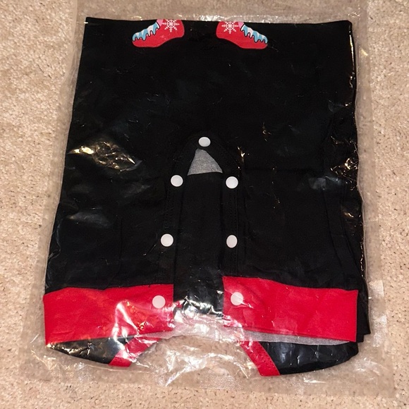 3/6m Christmas Jumpsuit - Picture 3 of 3